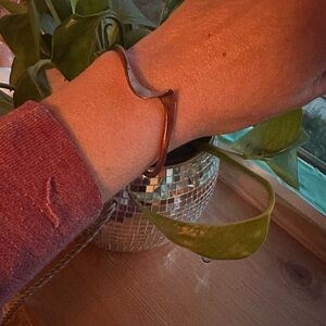 Native American Elegant Copper Wave Bracelet